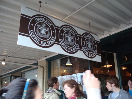 Starbucks @Pike
