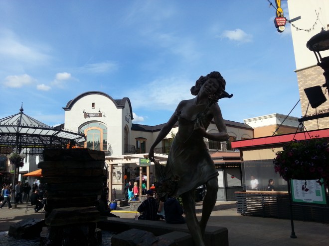Bridgeport Village