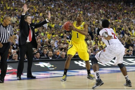 Louisville-82-Michigan-76-7-597x398